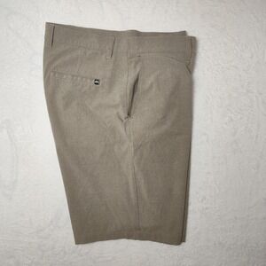 Travis Mathew Shorts Mens 36 Khaki 10" Golf Stretch Flat Front Casual Work Tech